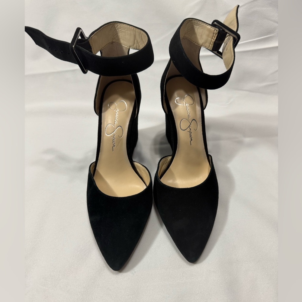 Jessica Simpson Elegant Black Heels